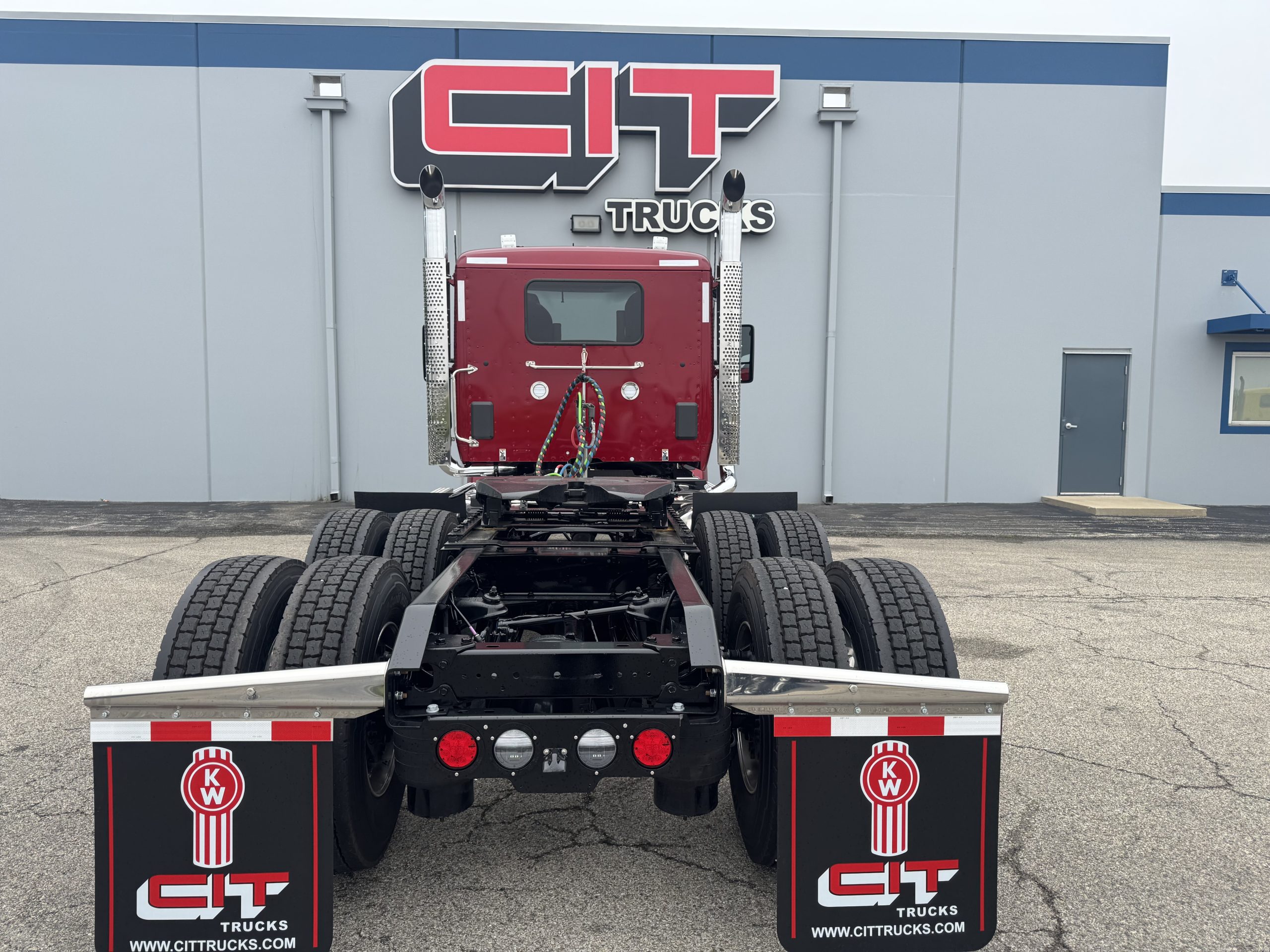 NEW 2027 KENWORTH W990 - image 5 of 6