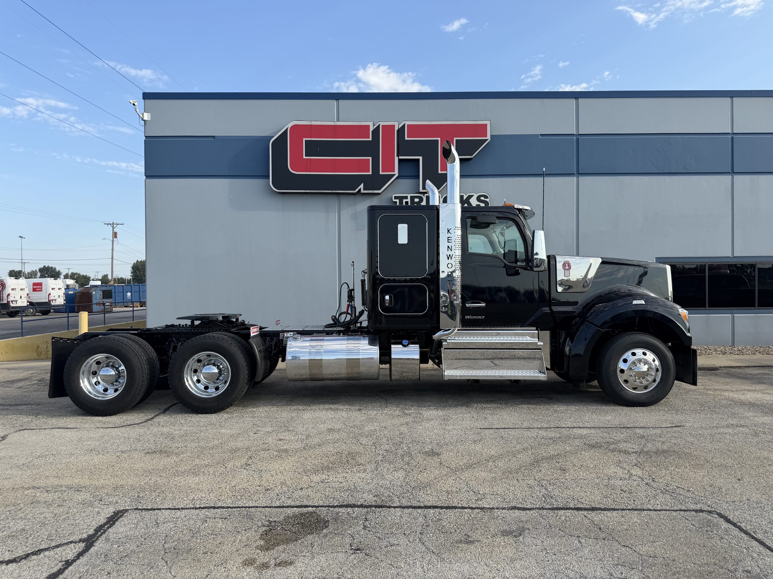 NEW KENWORTH W990 - image 4 of 6