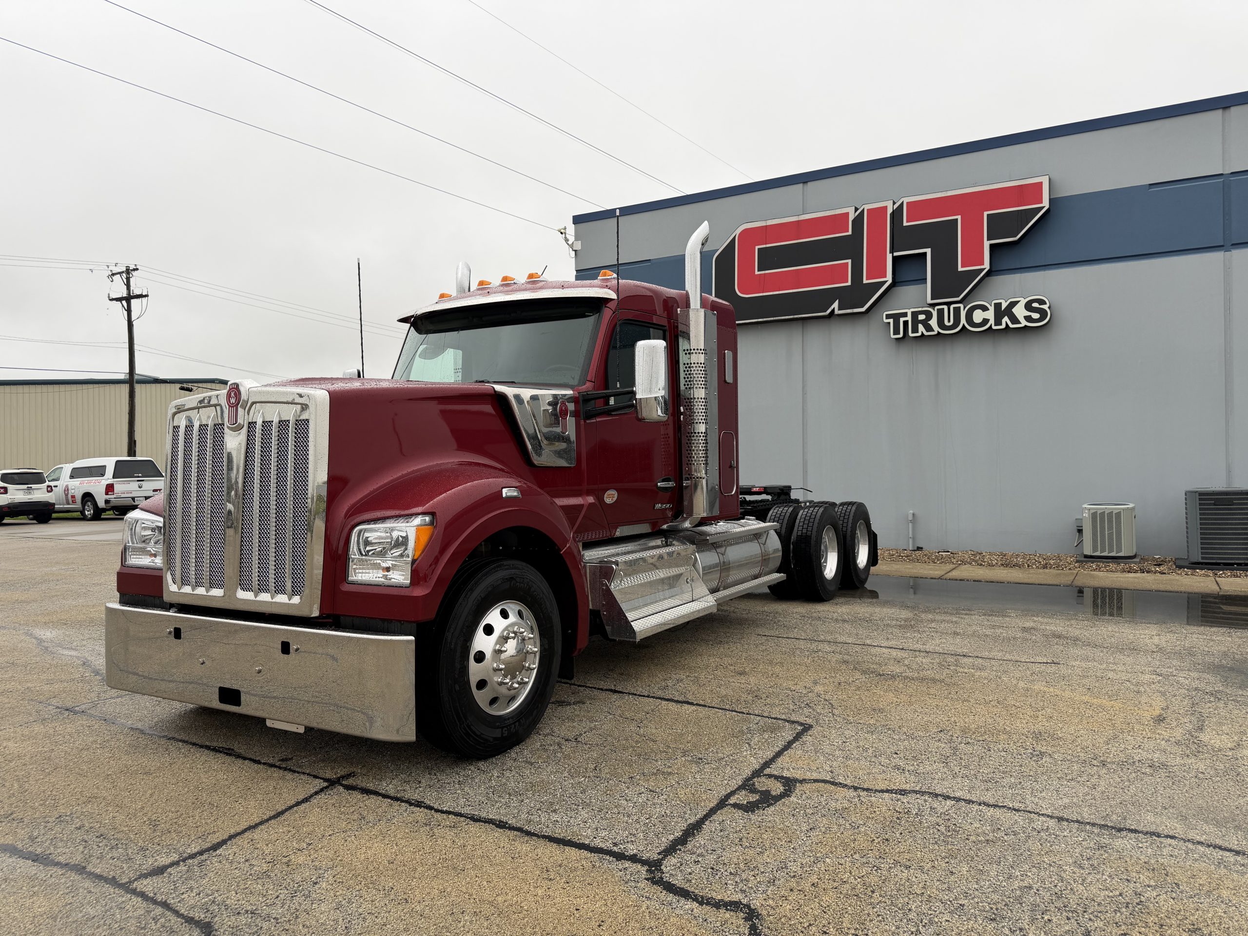 NEW 2027 KENWORTH W990 NEW 2027 KENWORTH W990 - image 1 of 6