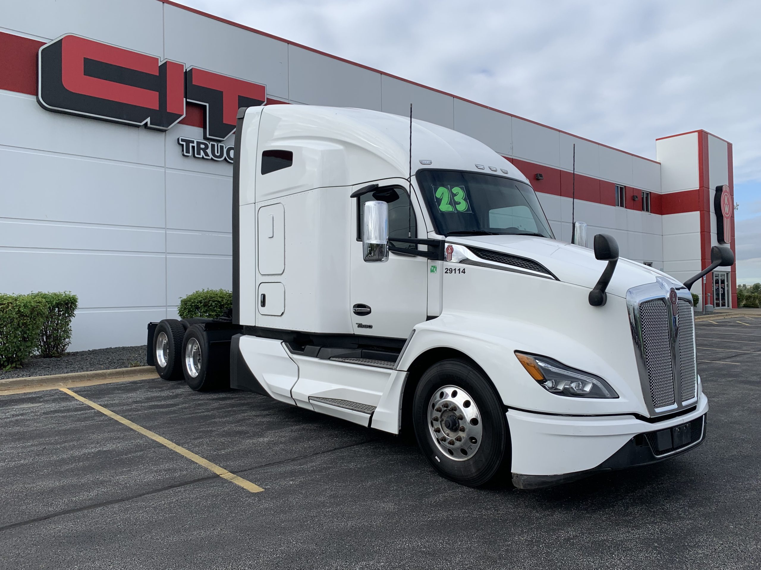 2023 KENWORTH T680 G2 2023 KENWORTH T680 G2 - image 3 of 6