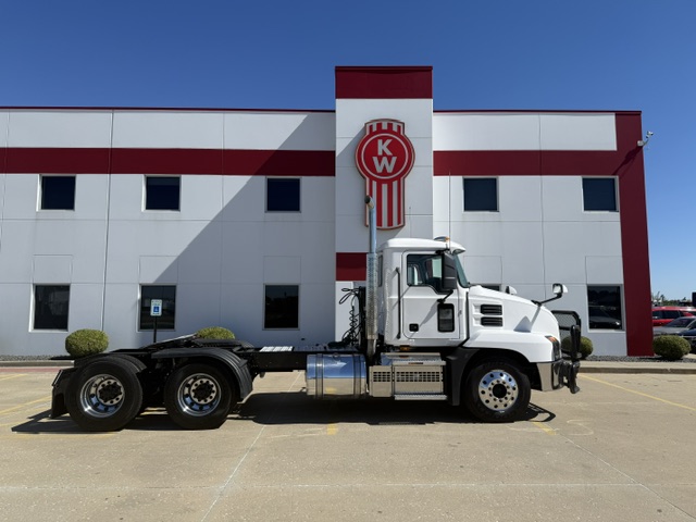 2021 MACK ANTHEM 64T 2021 MACK ANTHEM 64T - image 4 of 6