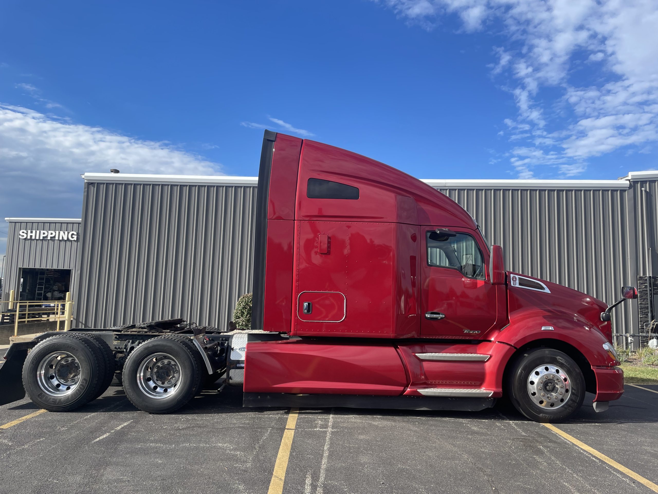 2020 KENWORTH T680 2020 KENWORTH T680 - image 4 of 6