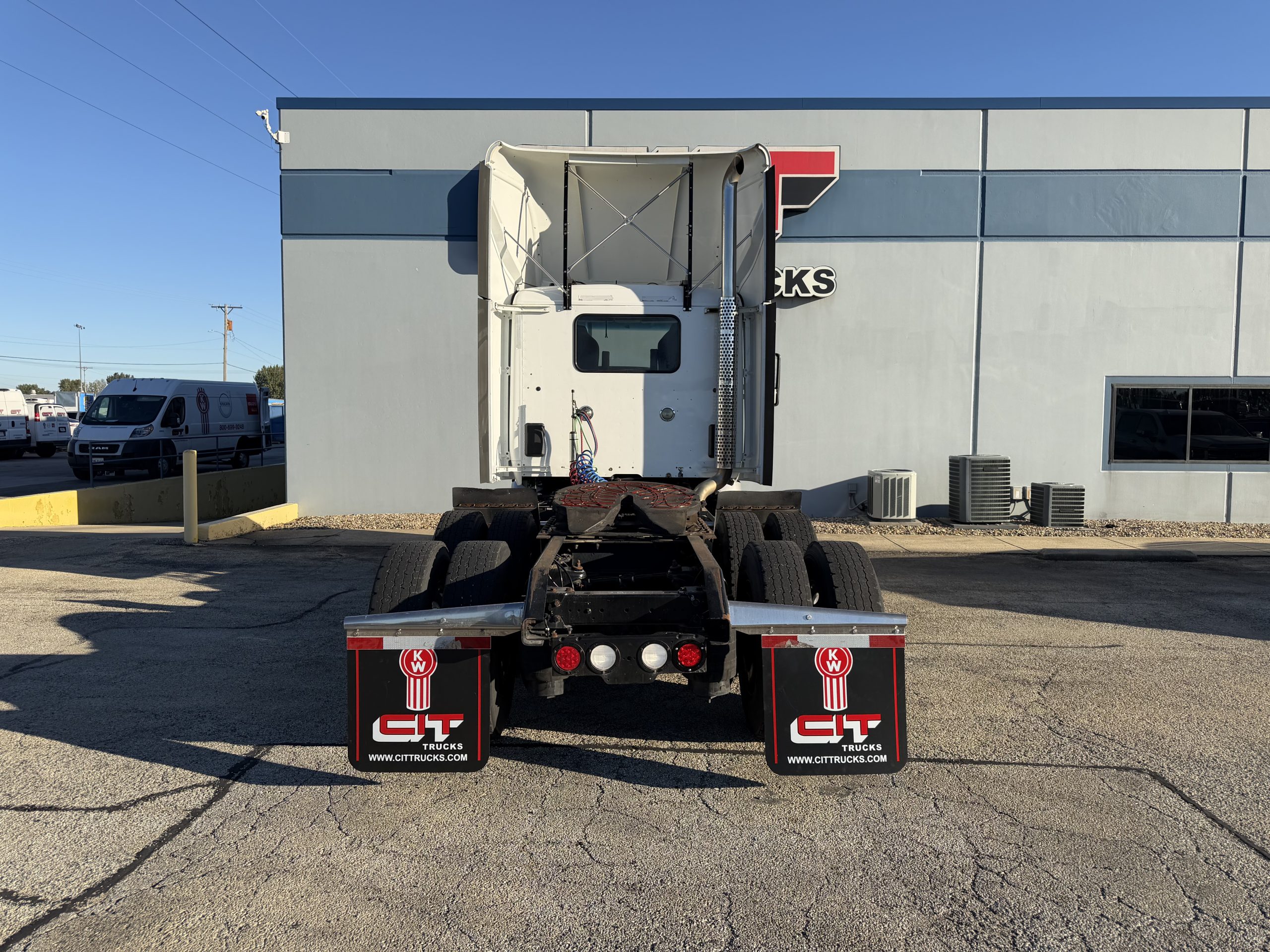2018 KENWORTH T680 2018 KENWORTH T680 - image 6 of 6