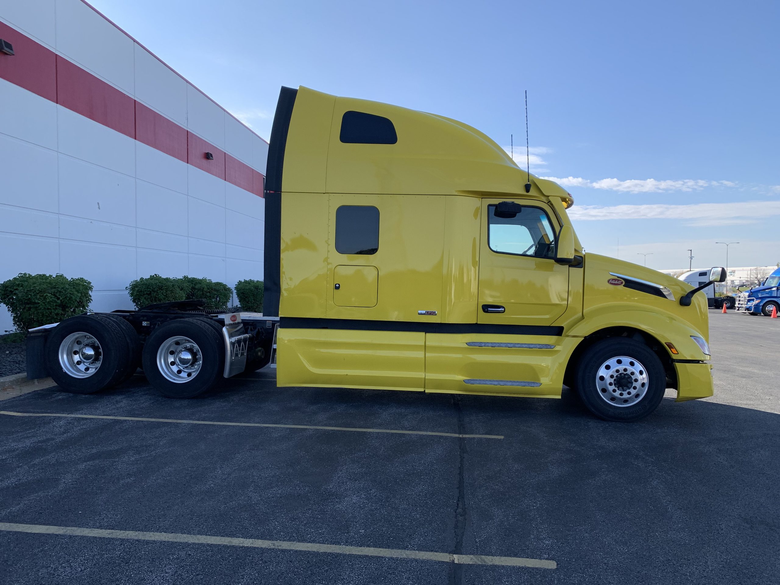2023 Peterbilt in Mokena, IL — photo 4
